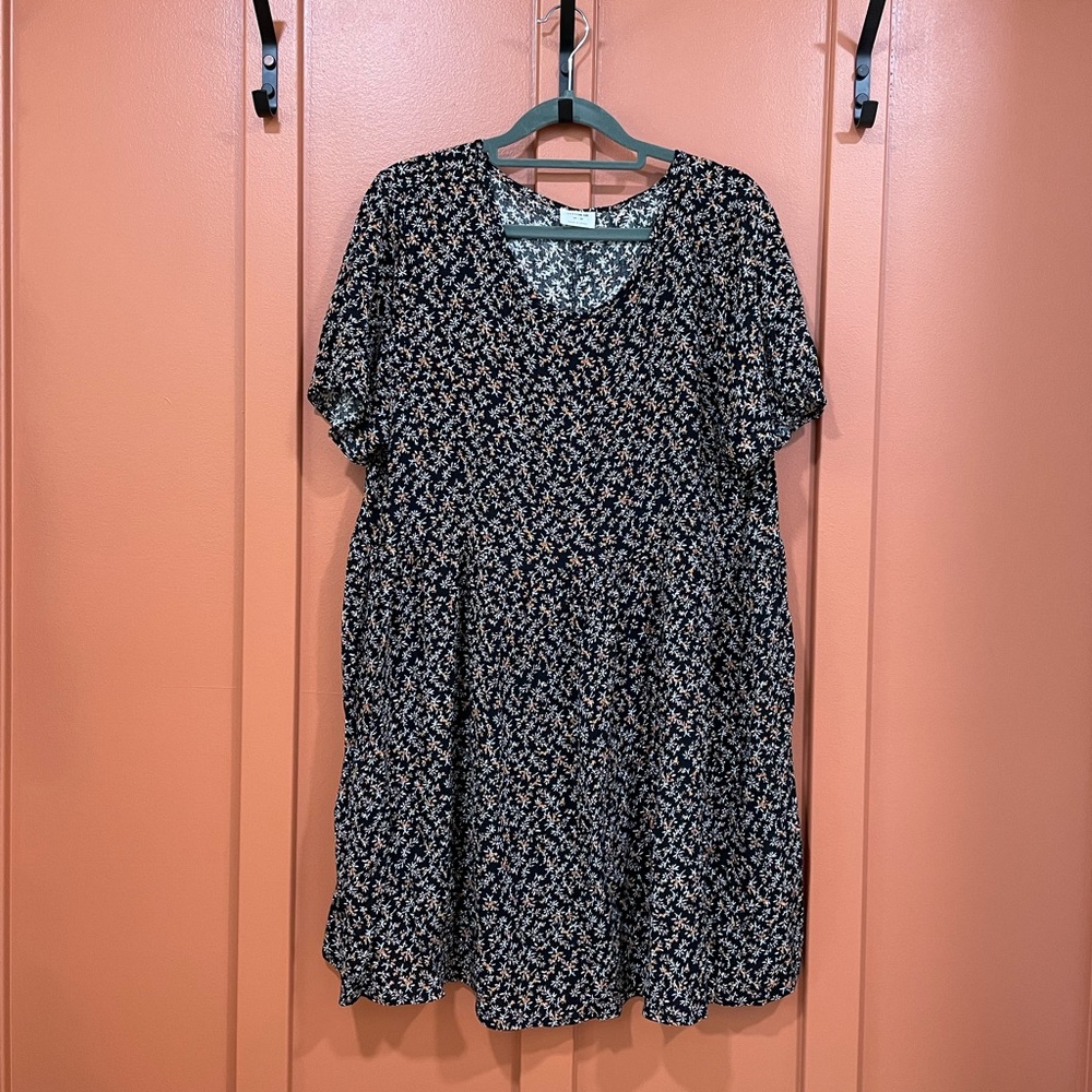 Flowy fall autumn dress